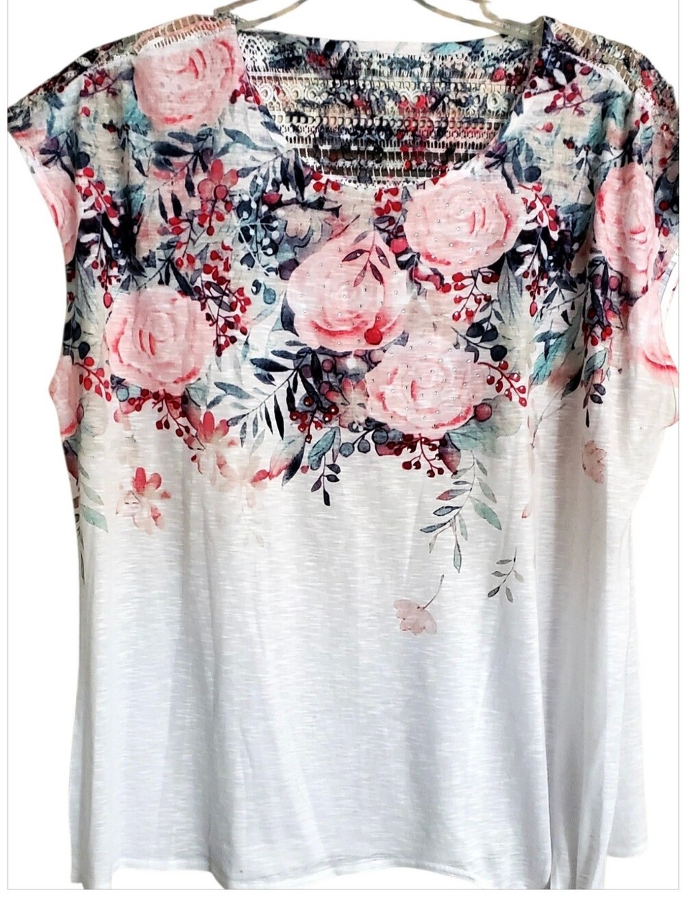 Time and True Pink & White Floral Plus Size Women’s Top in Size XXL